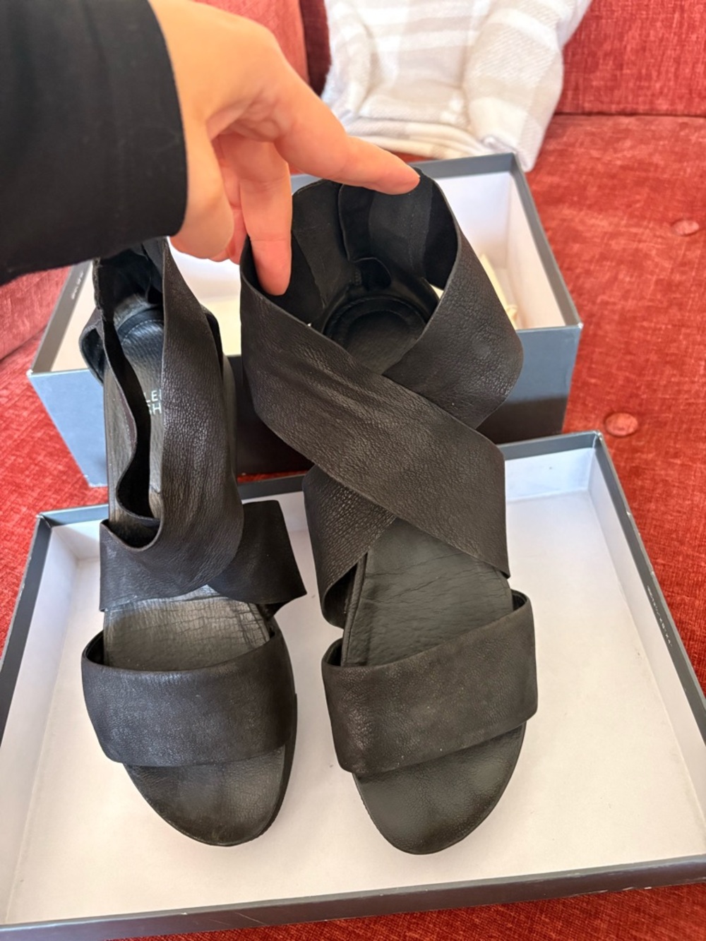 Eileen Fisher Womens Black Suede
Leather Ellis Sandal Size 9.5